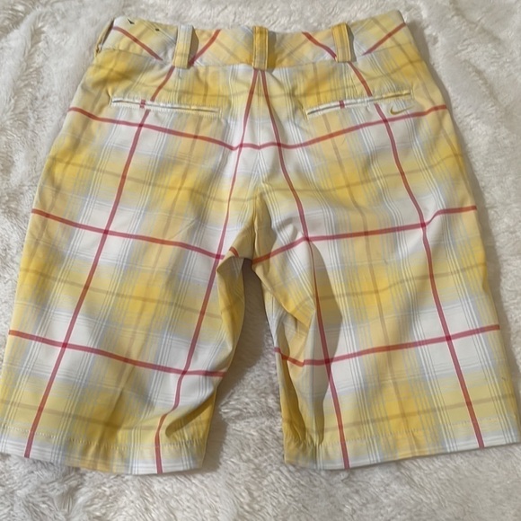 Nike Golf Shorts Tartan Plaid Shorts-Yellow/Red Size 4 - Picture 5 of 6